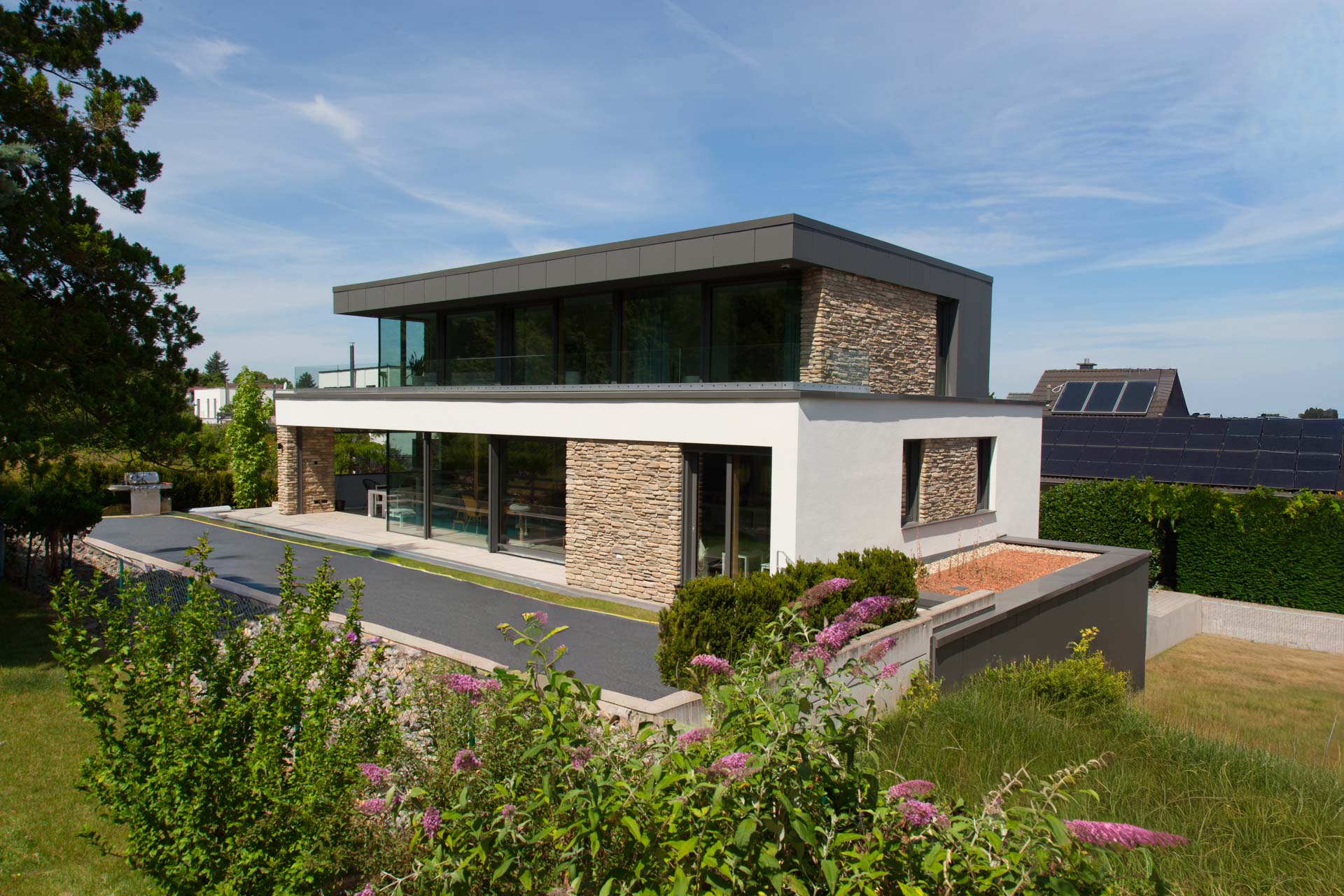 Einfamilienhaus mit Pool in Bruchsal